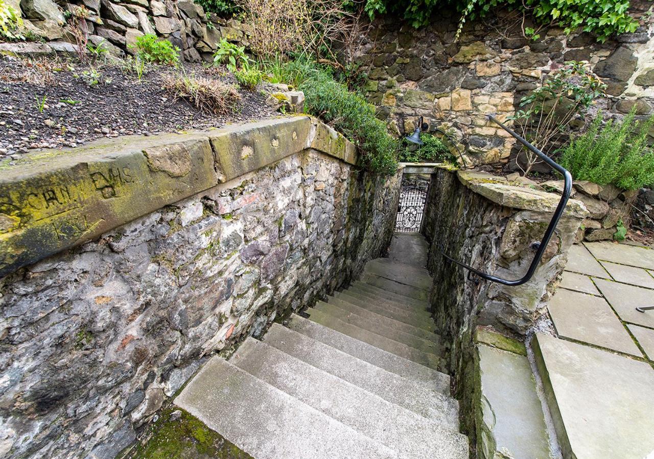 Rock House - Photographer'S Studio - Historic Gem In The Heart Of The City Edinburgh Exterior photo